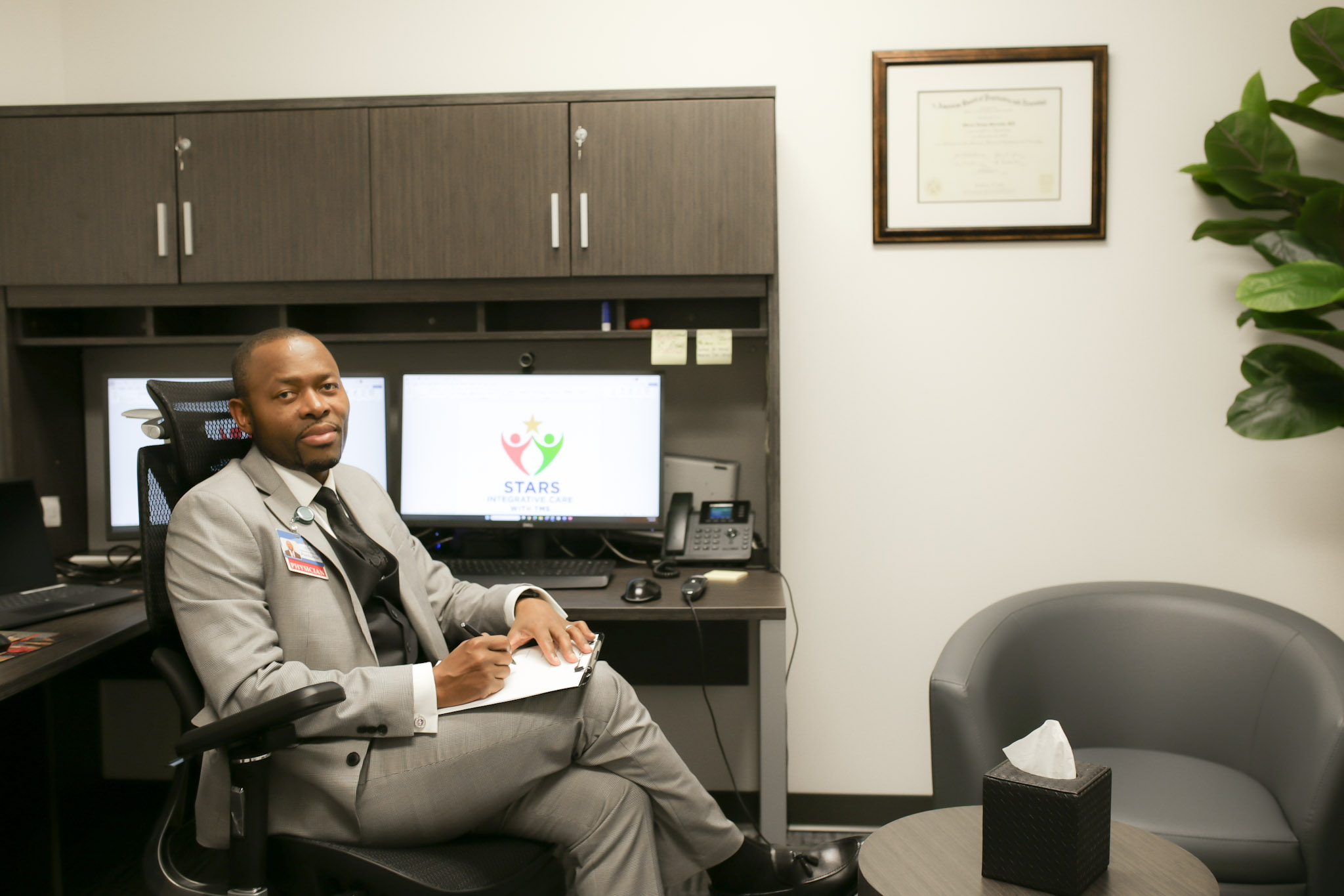 1-IMG_6733 Consultations with Qualified Doctors